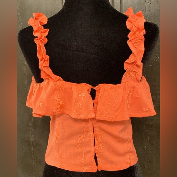 Forever 21 orange sleeveless/crop top - Size medium - Picture 3 of 9